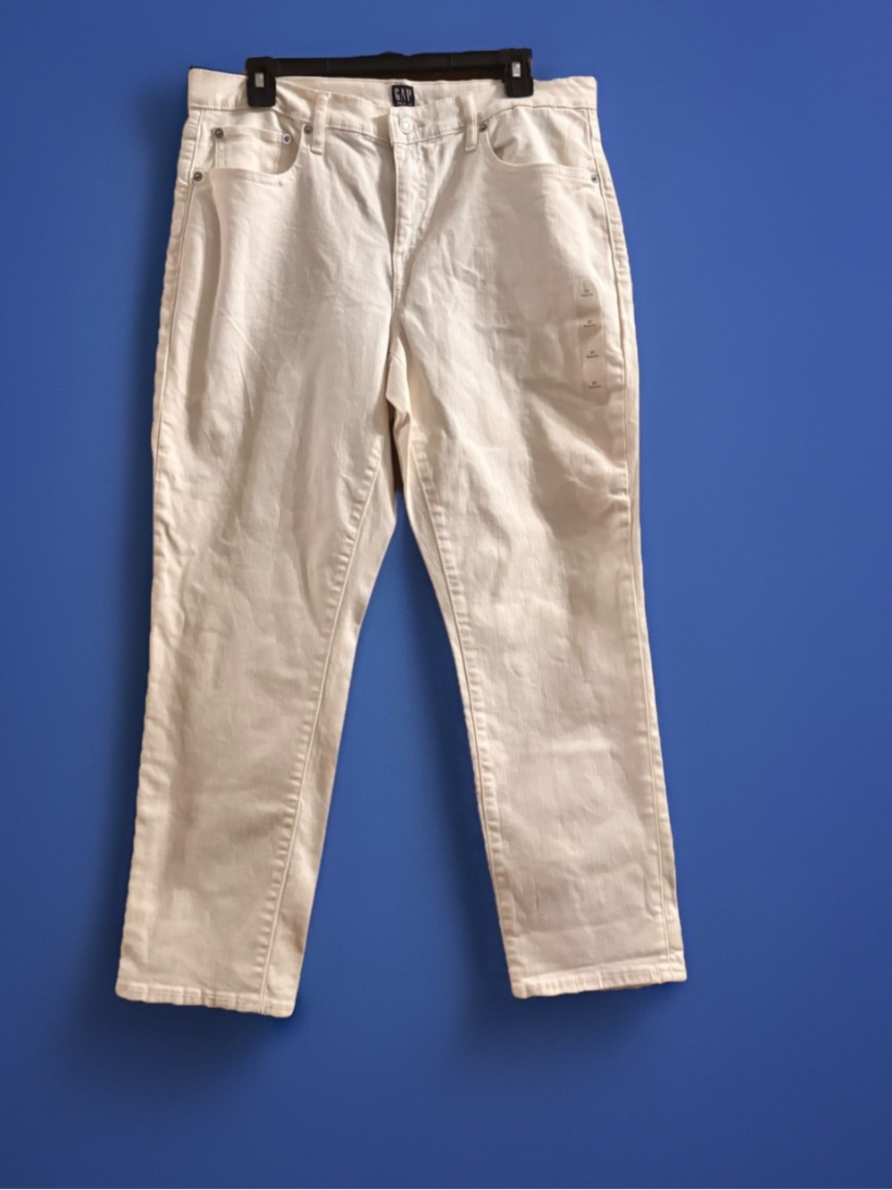GAP White Relaxed Jeans